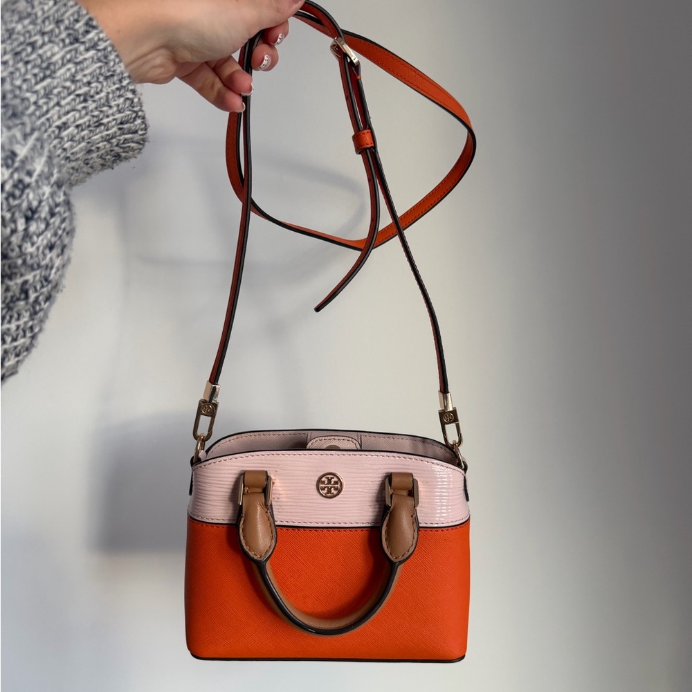 Tory Burch Mini Bag in Orange and Pink - Picture 5 of 5